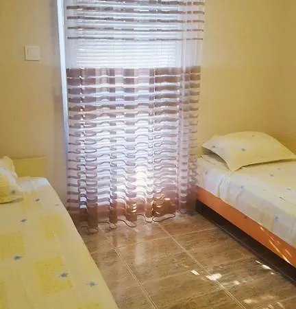 Guest house Rusto *