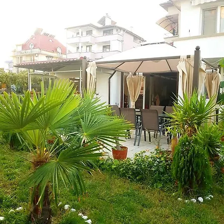 Rusto Guest house
